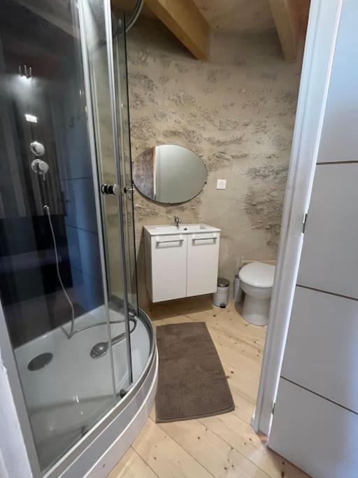Loue Ancien Moulin A Vent Avec Piscine Et Jacuzzi Vila Neuvy-Bouin Exterior foto